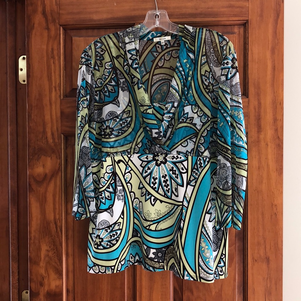 NICOLA Floral Boho Mesh/Knit Stretch Top
